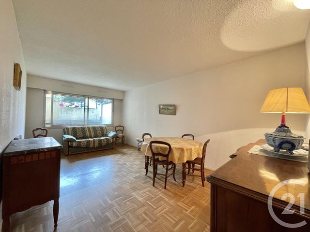 Appartement T2 à vendre - 2 pièces - 49.97 m2 - BIARRITZ - 64 - AQUITAINE - Century 21 Berritzea