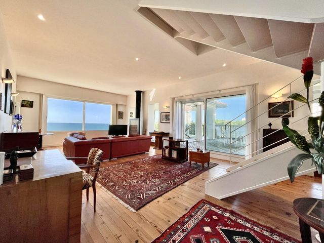 Appartement T3 à vendre - 3 pièces - 145.03 m2 - BIARRITZ - 64 - AQUITAINE - Century 21 Berritzea